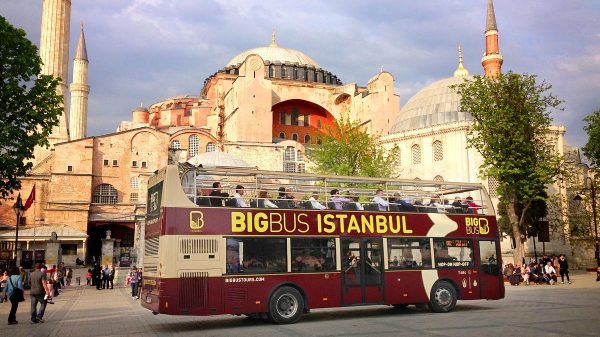 Автобусы Hop On Hop Off в Стамбуле