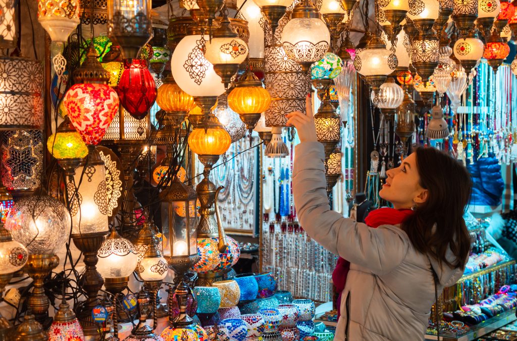 Гранд-базар в Стамбуле: Магия Востока и Богатство Истории
